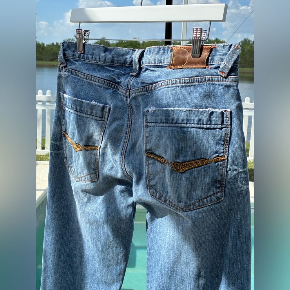 Low Rise Distressed Jeans - Picture 8 of 10
